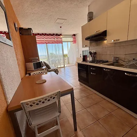 2 Pieces La Nouvelle Pn430-027 Appartement Port-la-Nouvelle